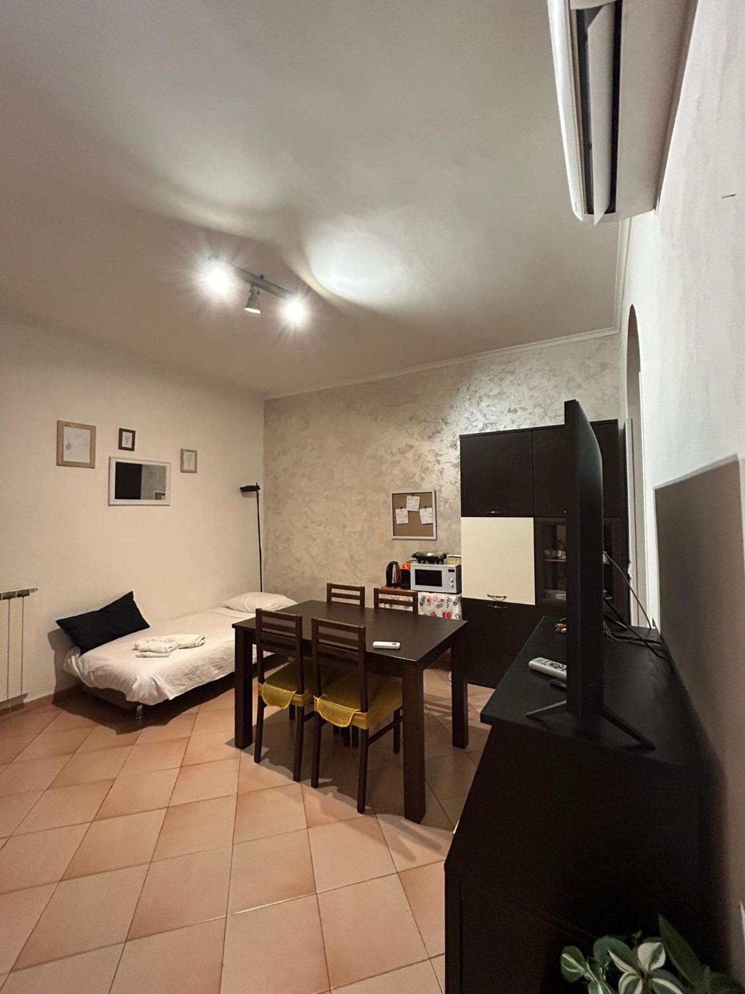 Apartamento Adiacente Fermata Metro A Roma